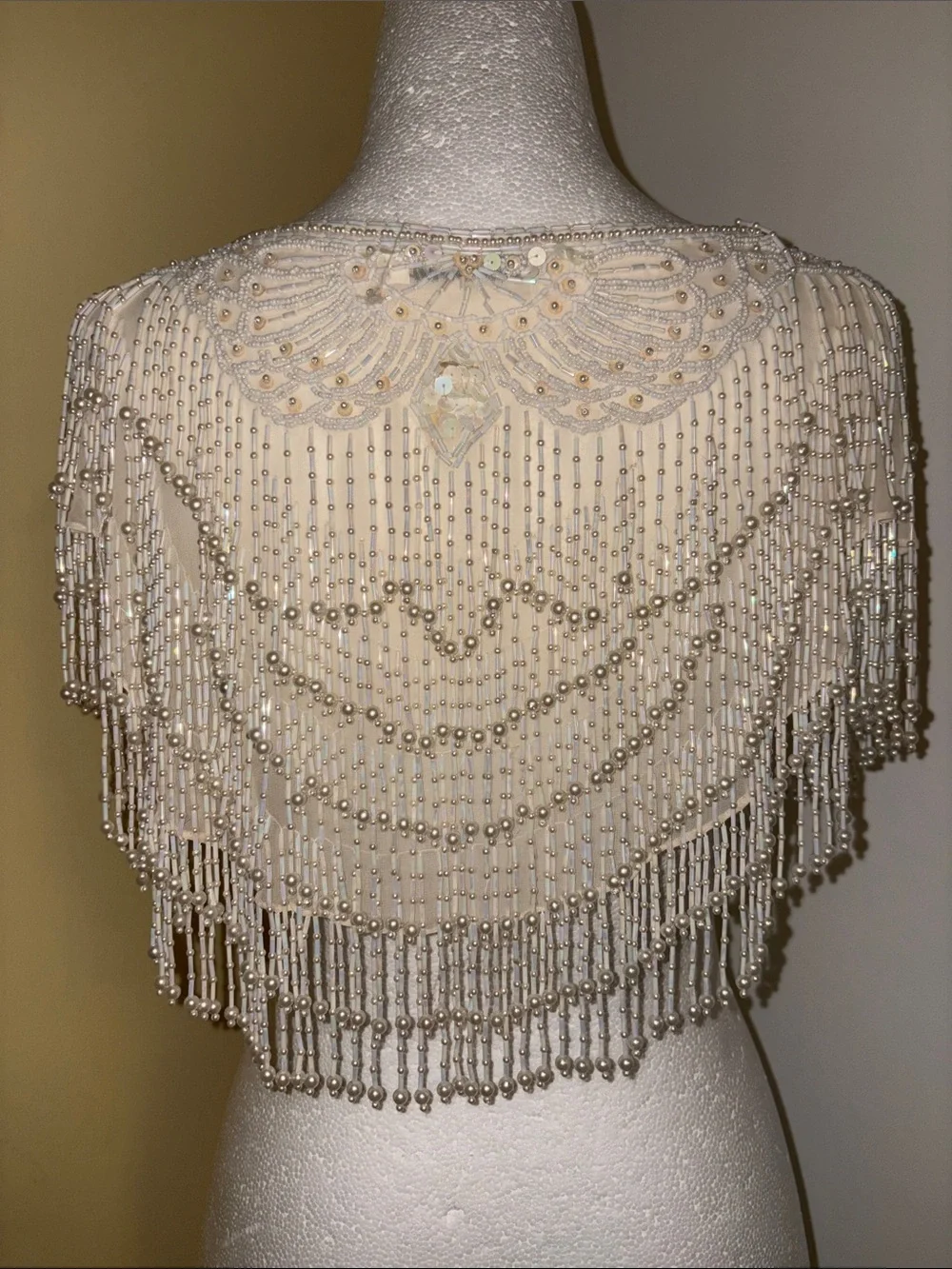 Contessa Vintage Ivory Beaded Capelet